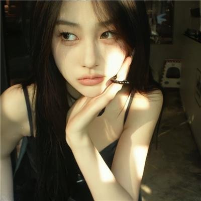 火山少女的爱愁